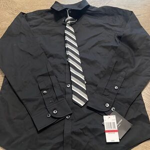 Van Huesen button up with tie